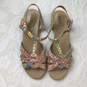 vaneli sandals narrow